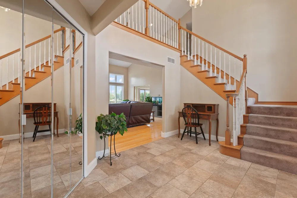 32321 Liparoto Drive Rockwood City, MI 48173