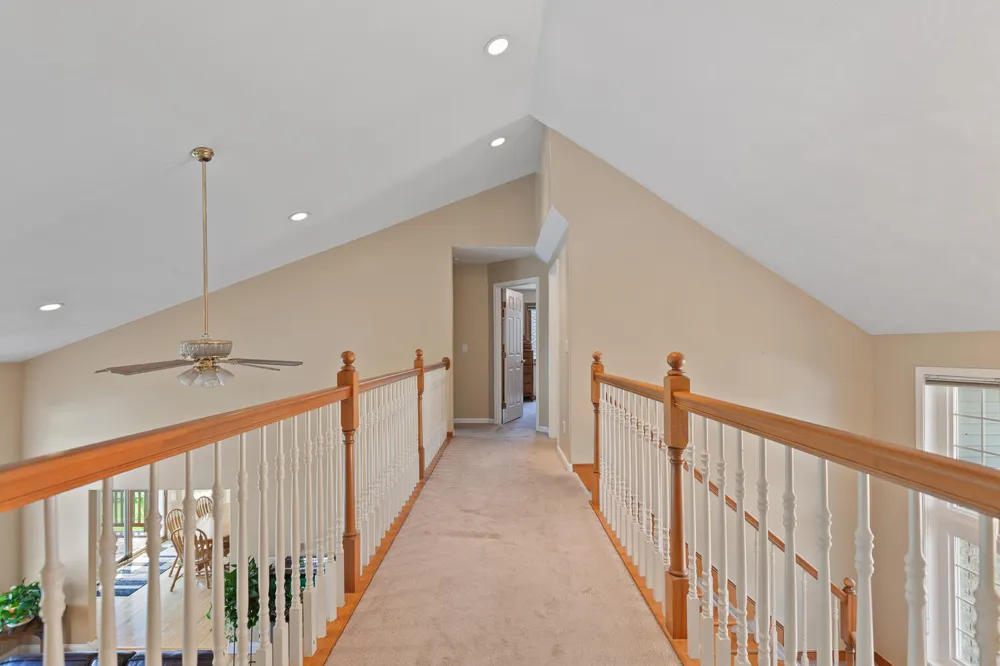 32321 Liparoto Drive Rockwood City, MI 48173