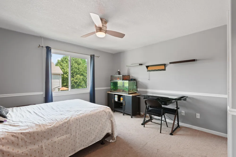 32321 Liparoto Drive Rockwood City, MI 48173