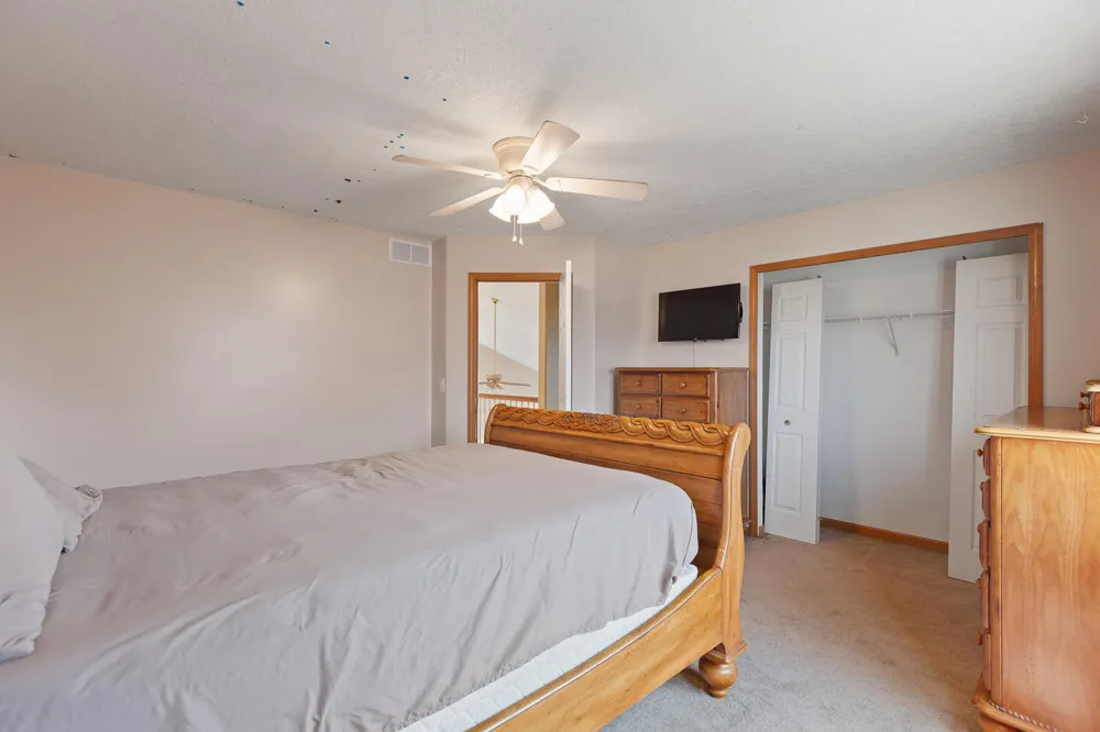 32321 Liparoto Drive Rockwood City, MI 48173