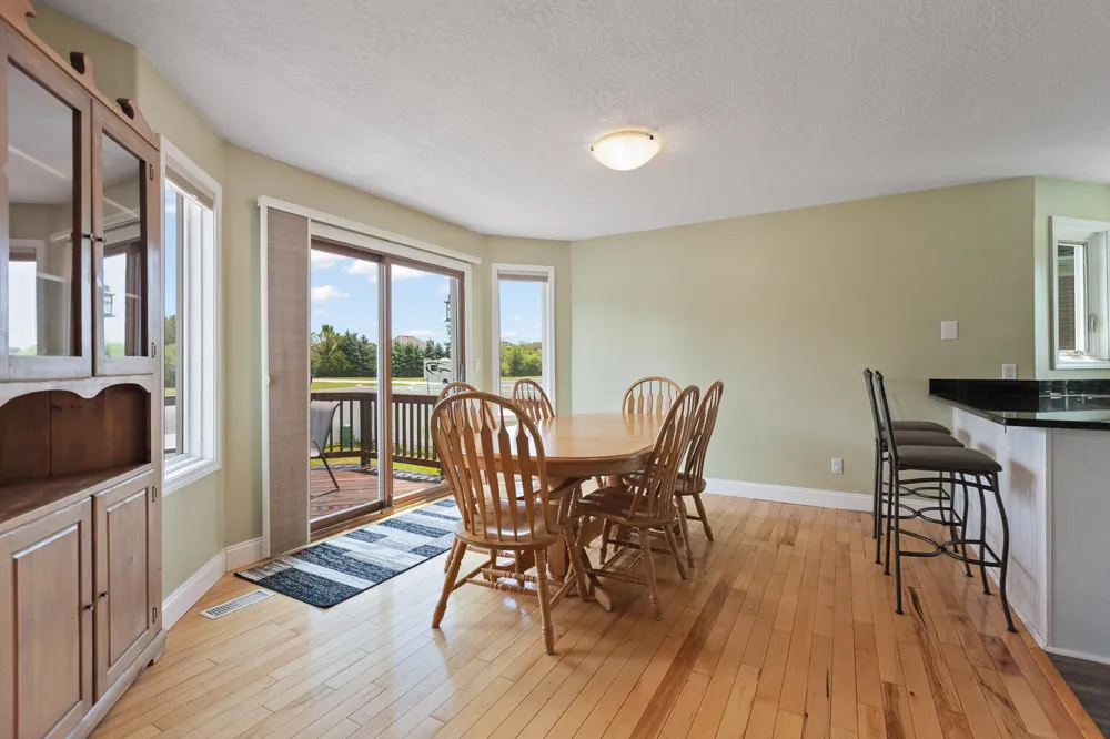 32321 Liparoto Drive Rockwood City, MI 48173
