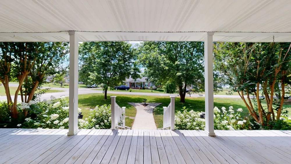 113 Yell Dr E Wartrace, TN 37183
