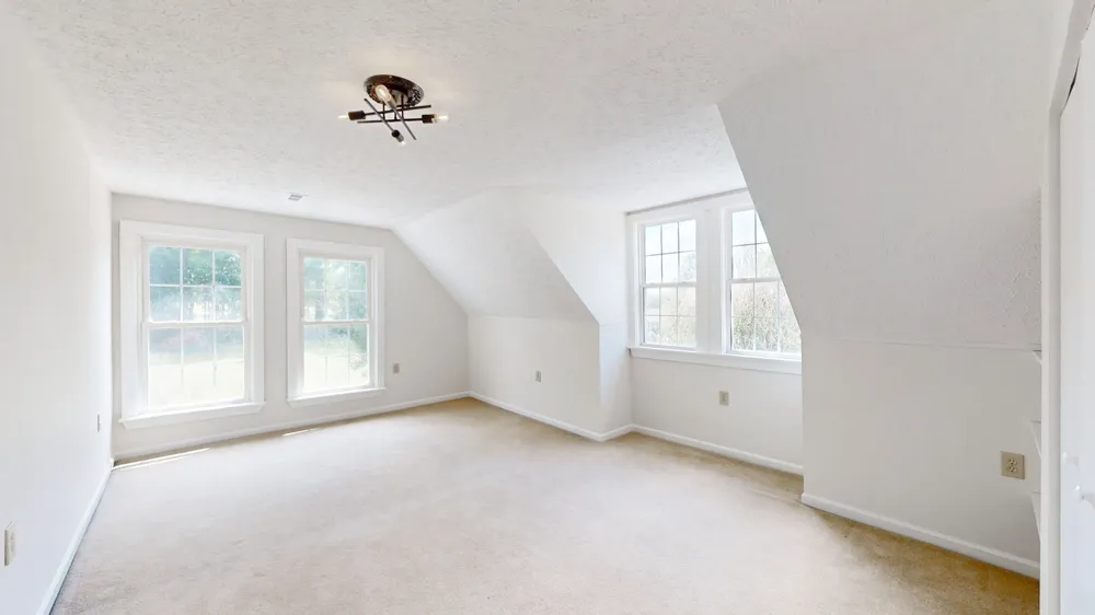 113 Yell Dr E Wartrace, TN 37183