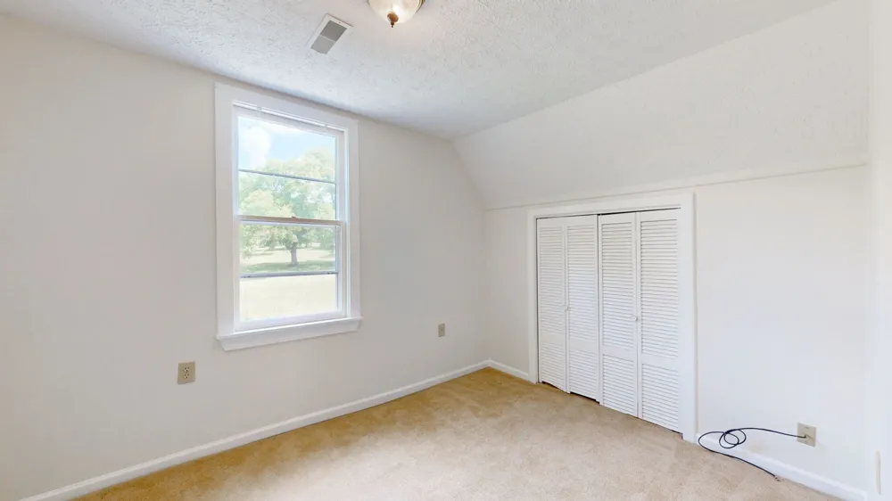 113 Yell Dr E Wartrace, TN 37183