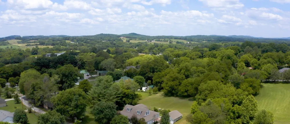 113 Yell Dr E Wartrace, TN 37183
