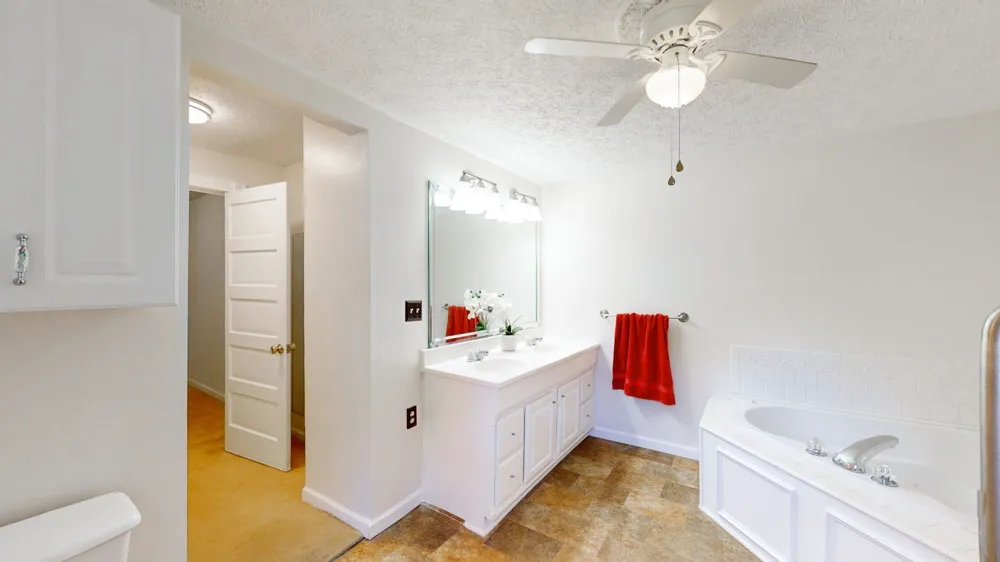 113 Yell Dr E Wartrace, TN 37183