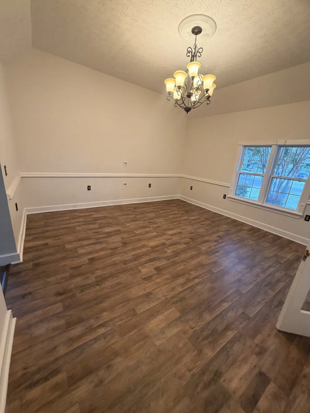 113 Yell Dr E Wartrace, TN 37183