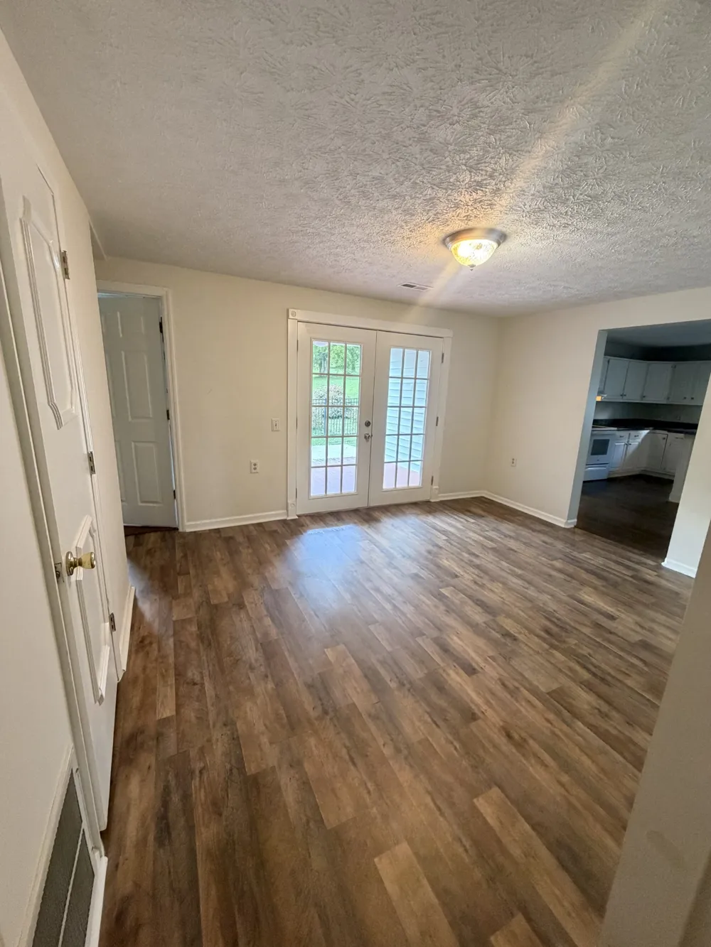 113 Yell Dr E Wartrace, TN 37183