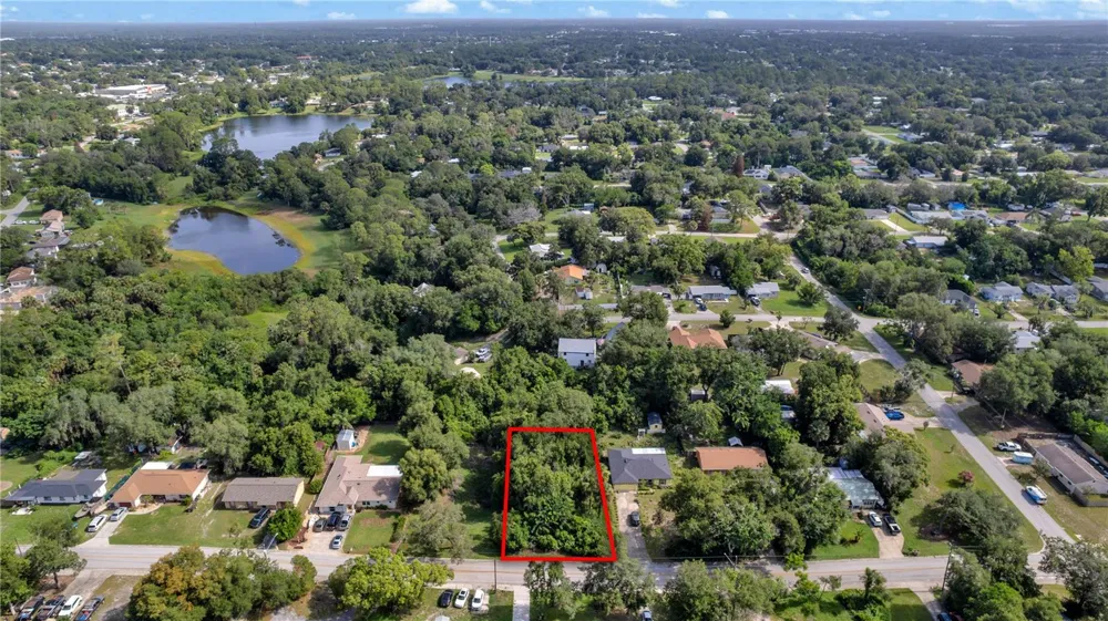 132 COLOMBA ROAD Debary, FL 32713