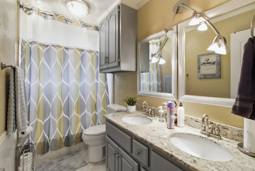 1416 Daventry Drive DeSoto, TX 75115