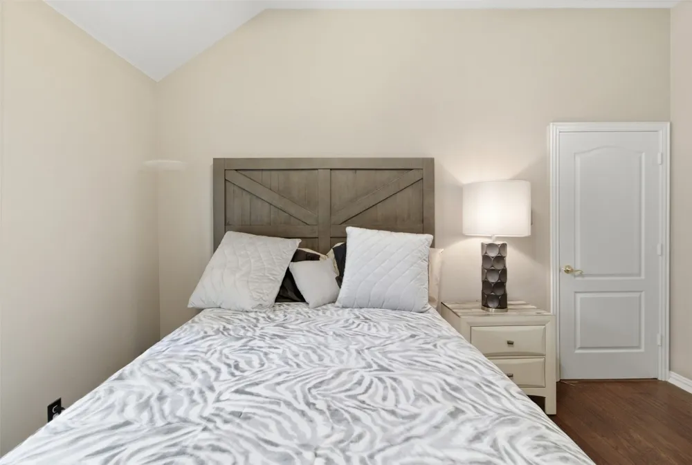 1416 Daventry Drive DeSoto, TX 75115