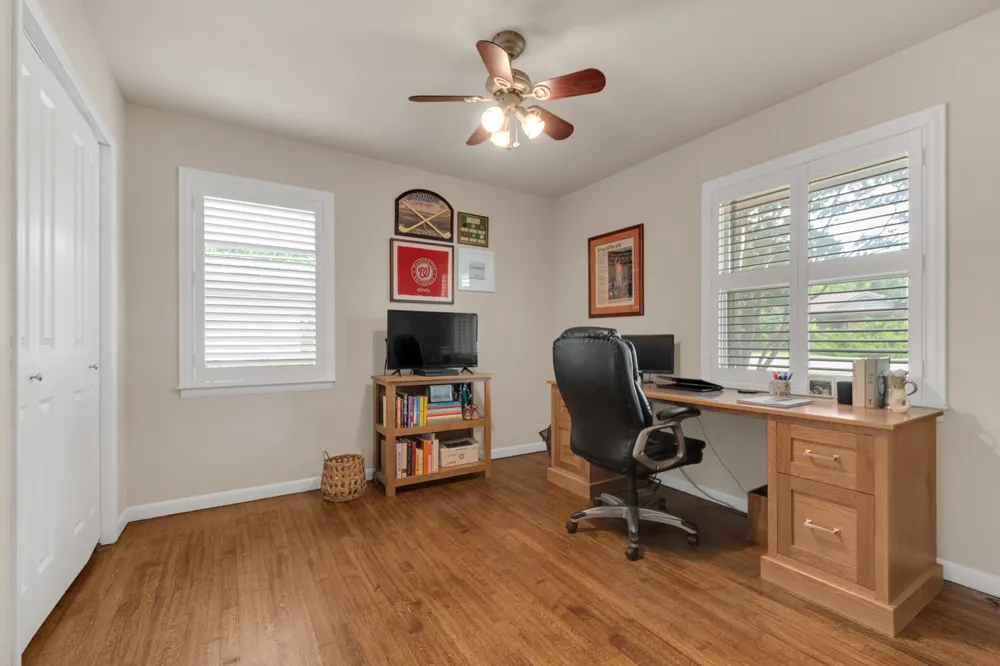 1815 Oates Drive Dallas, TX 75228