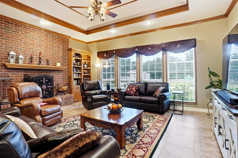447 Bypass 287 Alvord, TX 76225