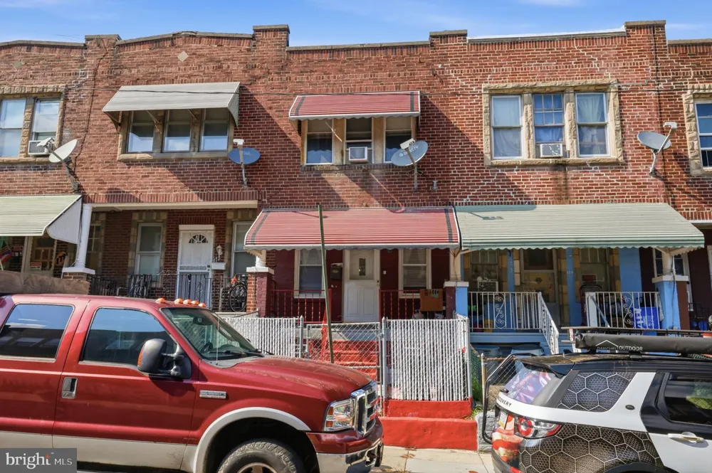 175 W LURAY STREET Philadelphia, PA 19140