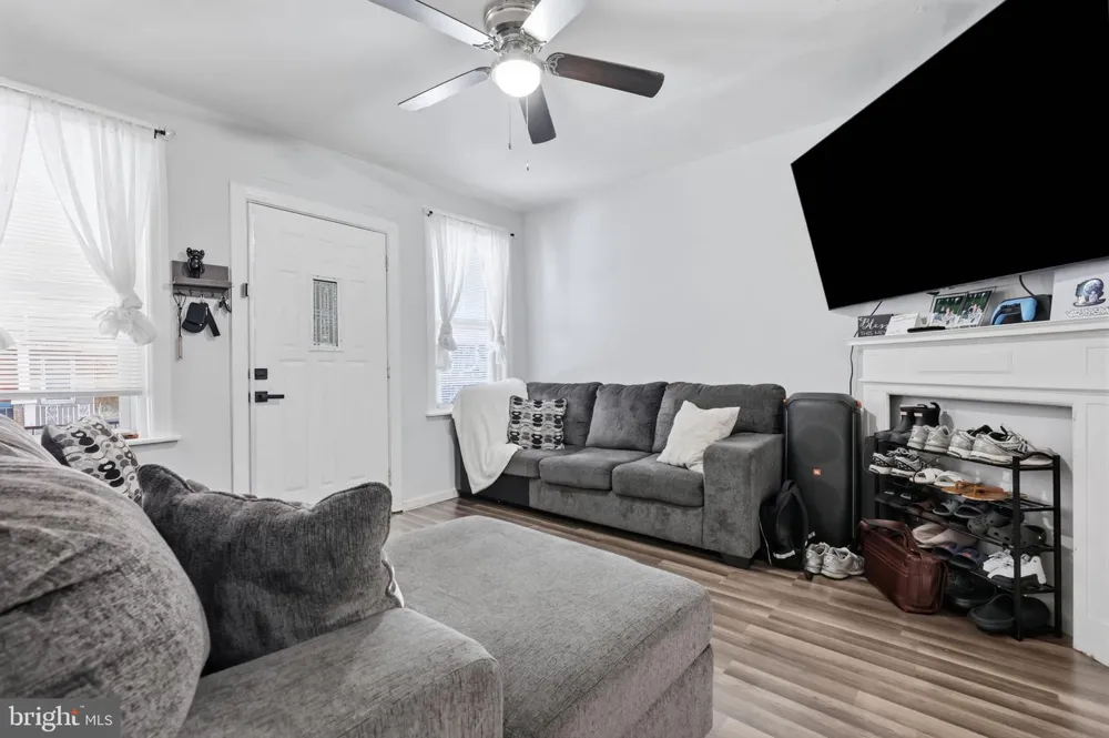 175 W LURAY STREET Philadelphia, PA 19140