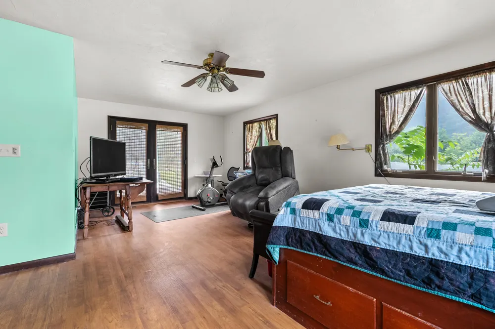 2651 S 4th Street Kalamazoo, MI 49009