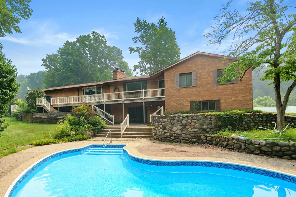 2651 S 4th Street Kalamazoo, MI 49009
