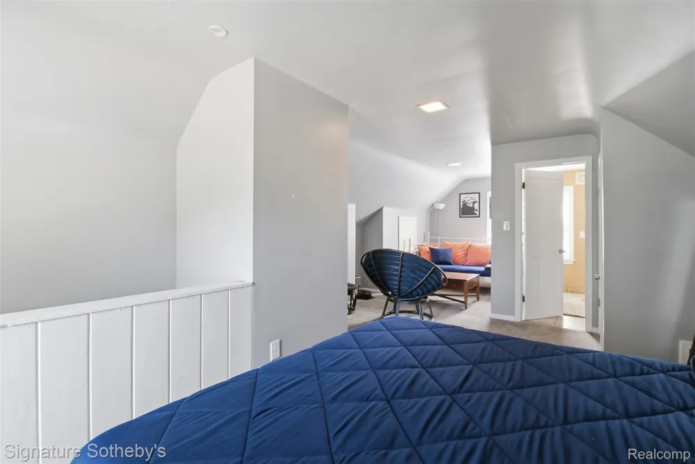 1268 Brys Drive Grosse Pointe Woods City, MI 48236