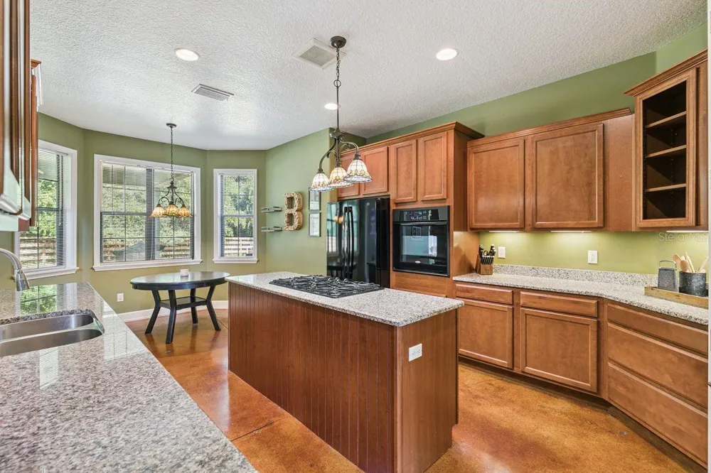 36137 MATTAWAN DRIVE Eustis, FL 32736