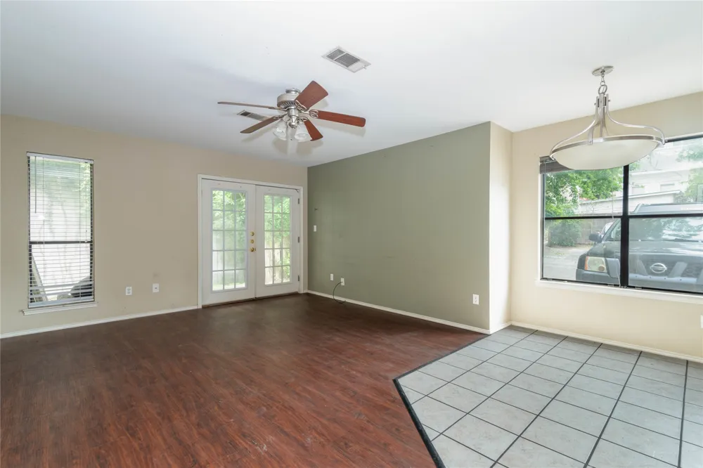 310 Pat Garrison Street #1 San Marcos, TX 78666