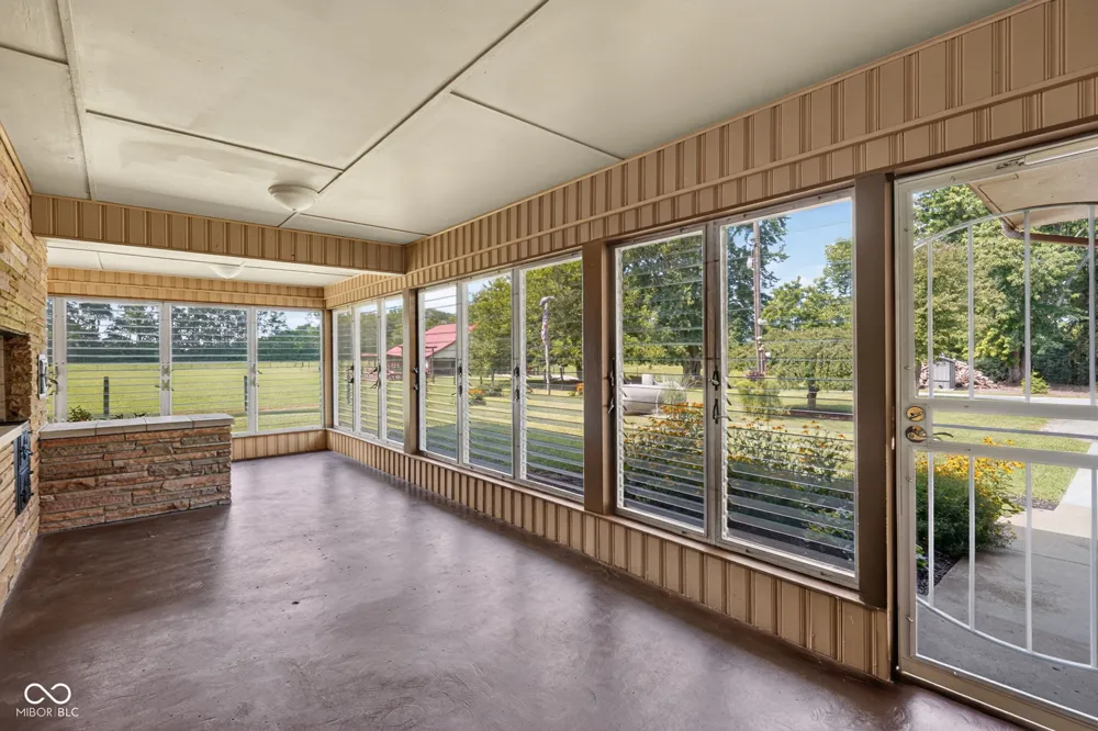 1220 S State Road 67 Pendleton, IN 46064
