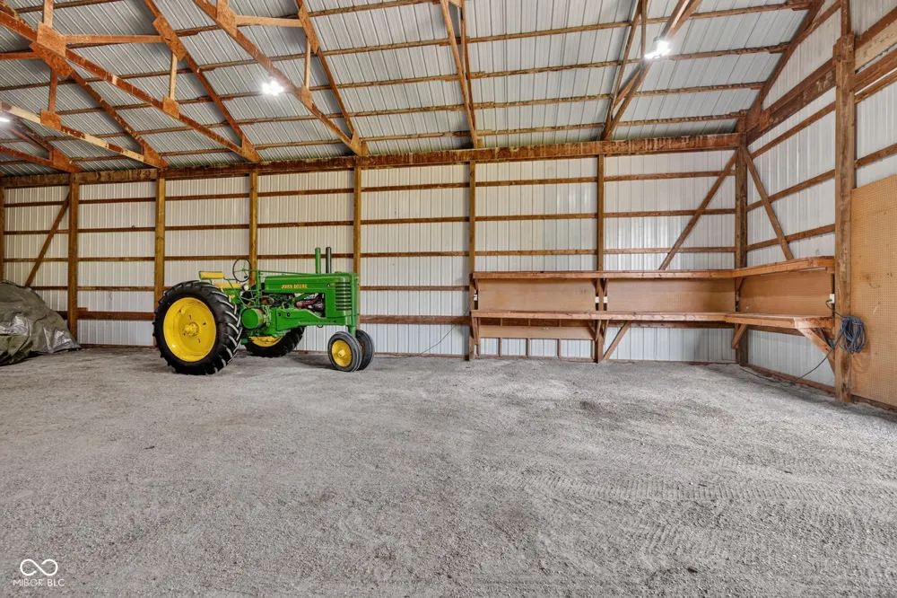 1220 S State Road 67 Pendleton, IN 46064
