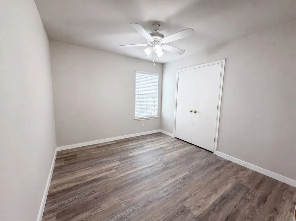 1076 Shadow Creek Boulevard Buda, TX 78610