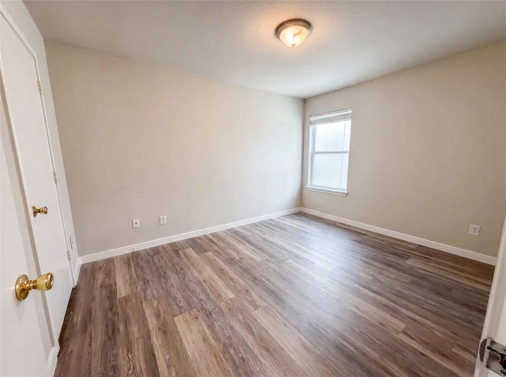 1076 Shadow Creek Boulevard Buda, TX 78610