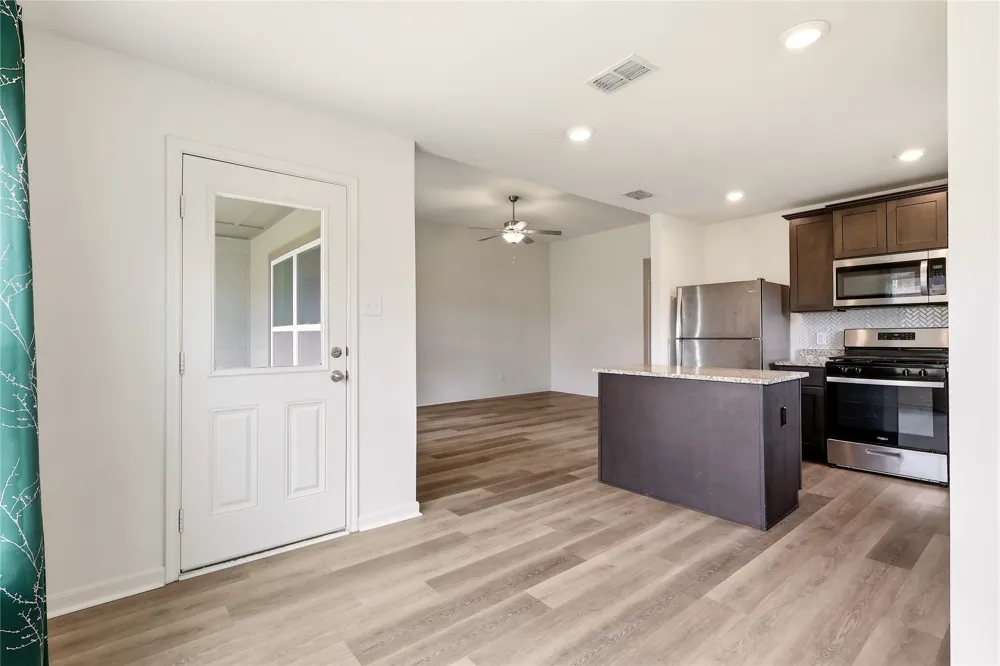 2405 Stillwater Drive Ponder, TX 76259