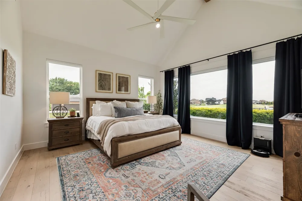 1305 Wolf Ridge Run Gunter, TX 75058