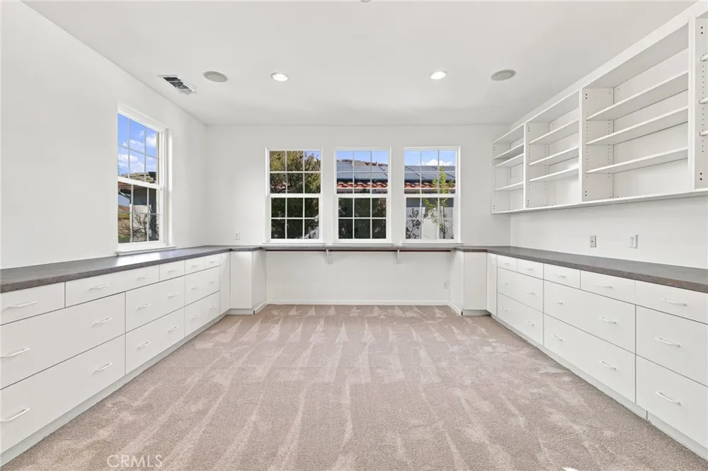 26861 Chaucer Place Stevenson Ranch, CA 91381