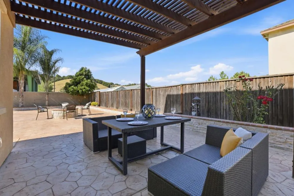 1860 Thyme Court Gilroy, CA 95020