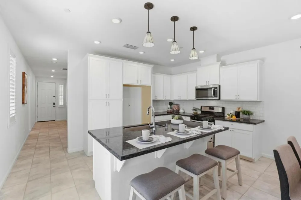 1860 Thyme Court Gilroy, CA 95020