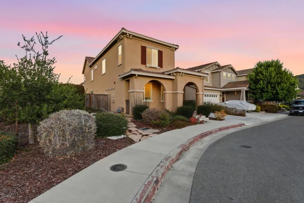 1860 Thyme Court Gilroy, CA 95020