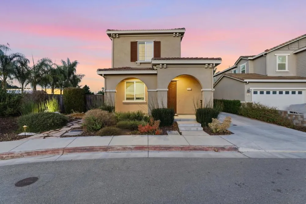 1860 Thyme Court Gilroy, CA 95020