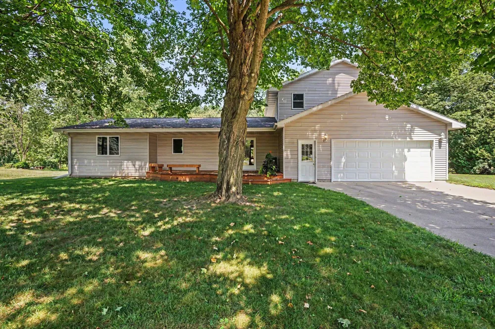 9064 E M20 Hesperia, MI 49421