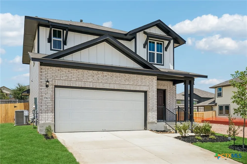 15423 Bonnethead Road San Antonio, TX 78245
