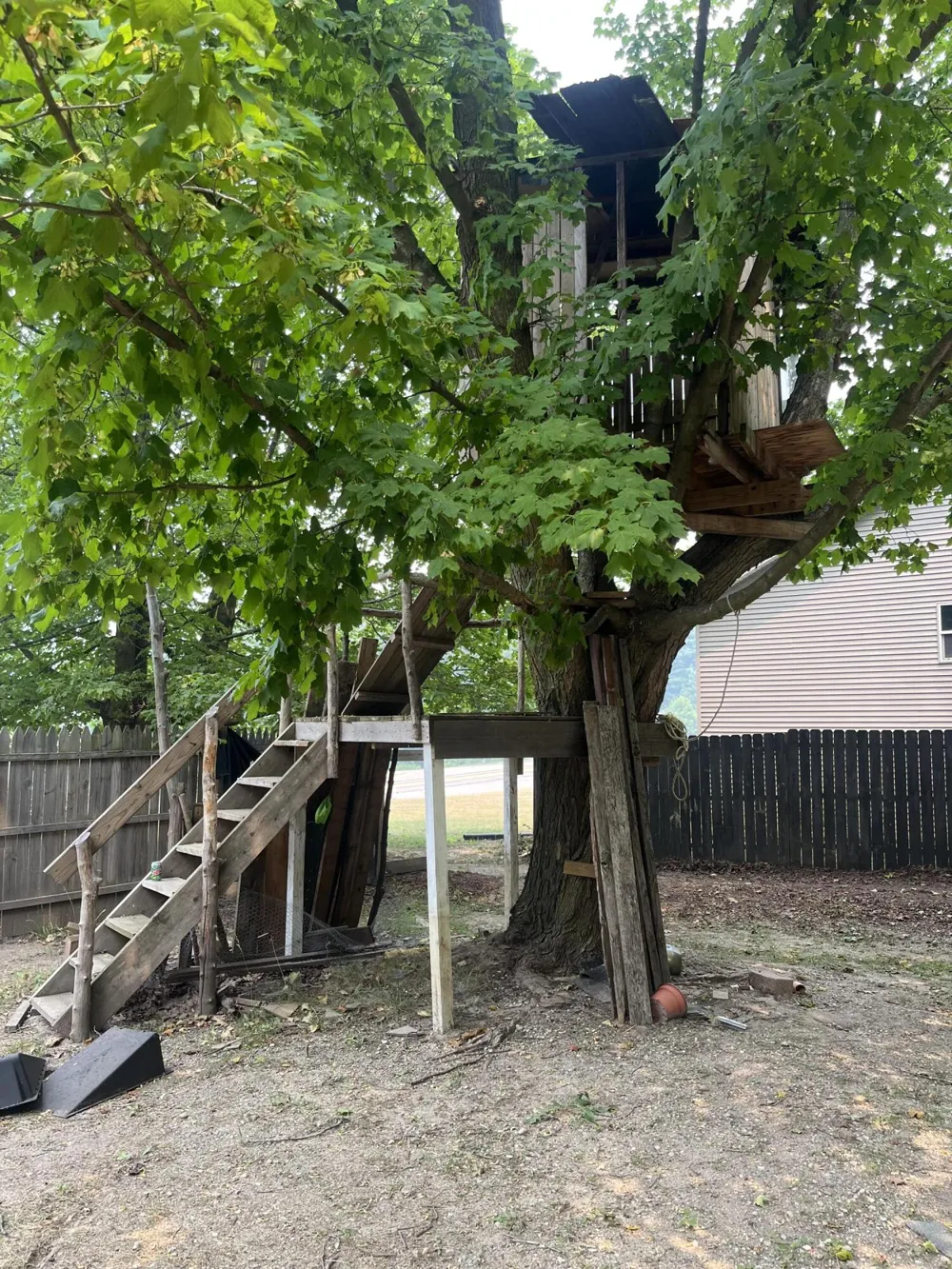 8616 Merry Drive NE Cannon Township, MI 49341