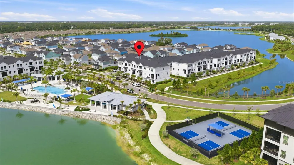 1528 SKYSAIL LANE Sarasota, FL 34240