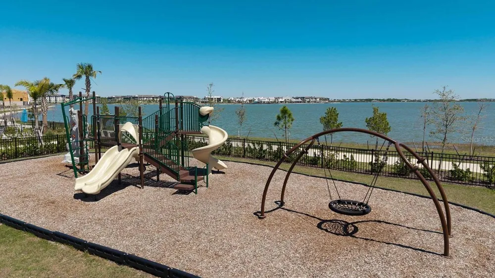 1528 SKYSAIL LANE Sarasota, FL 34240
