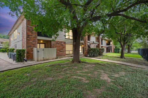 1705 Crossing Place #114
