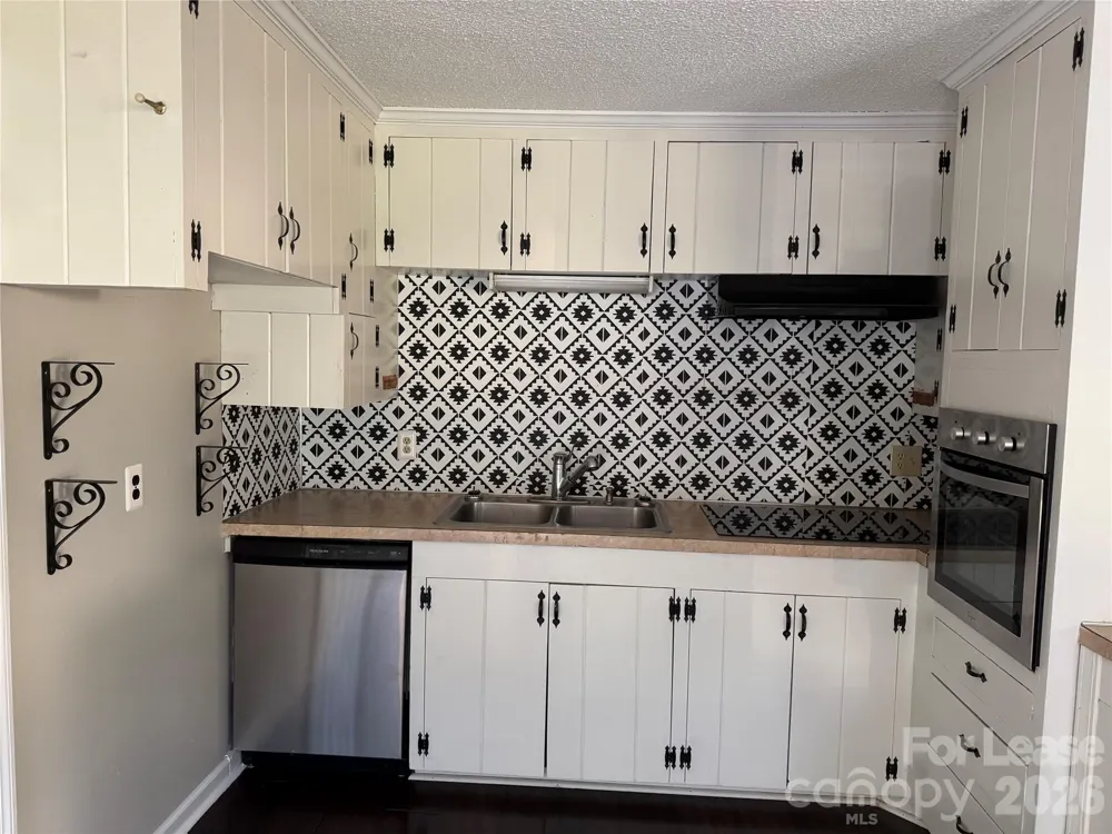 124 Roxie Lane Belmont, NC 28012