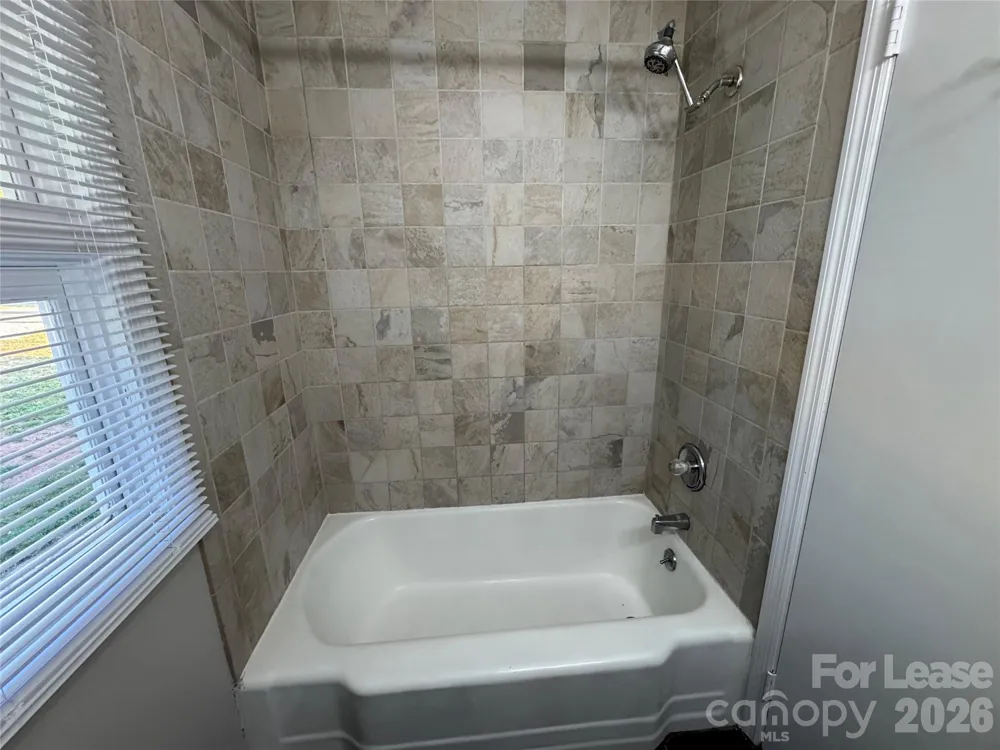 124 Roxie Lane Belmont, NC 28012