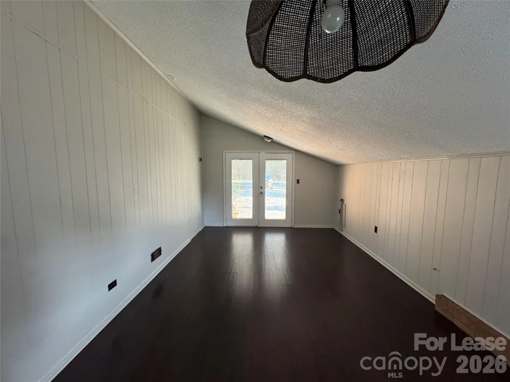 124 Roxie Lane Belmont, NC 28012