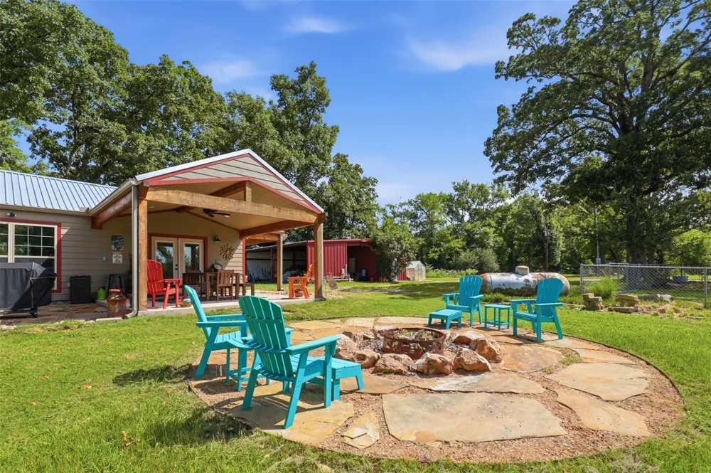 159 County Road 3195 Winnsboro, TX 75494