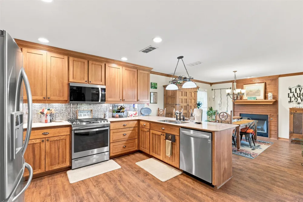 159 County Road 3195 Winnsboro, TX 75494