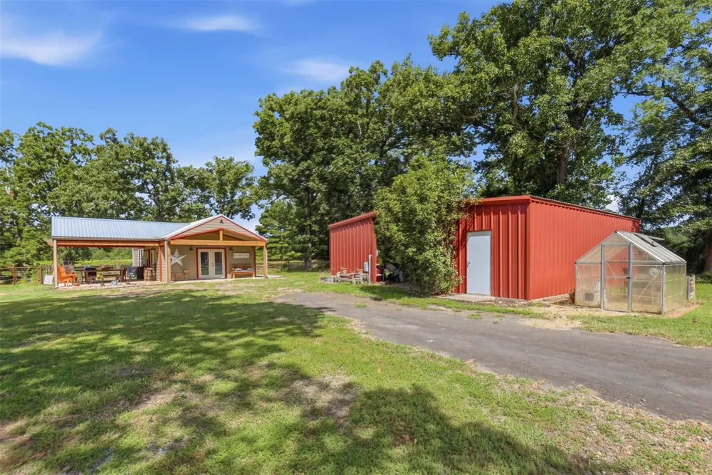 159 County Road 3195 Winnsboro, TX 75494