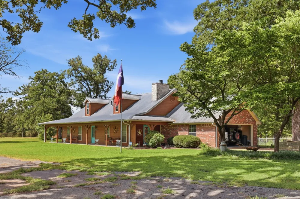 159 County Road 3195 Winnsboro, TX 75494