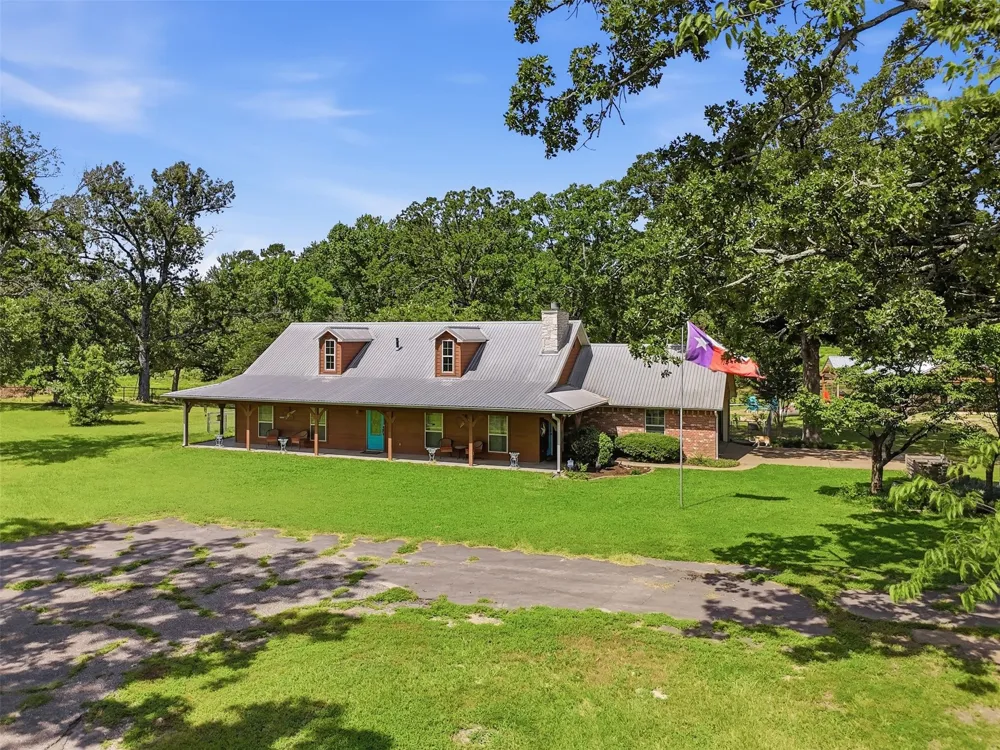 159 County Road 3195 Winnsboro, TX 75494