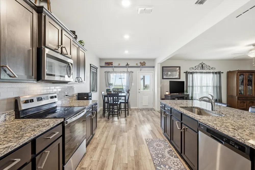 189 Point Rider Road Newark, TX 76071